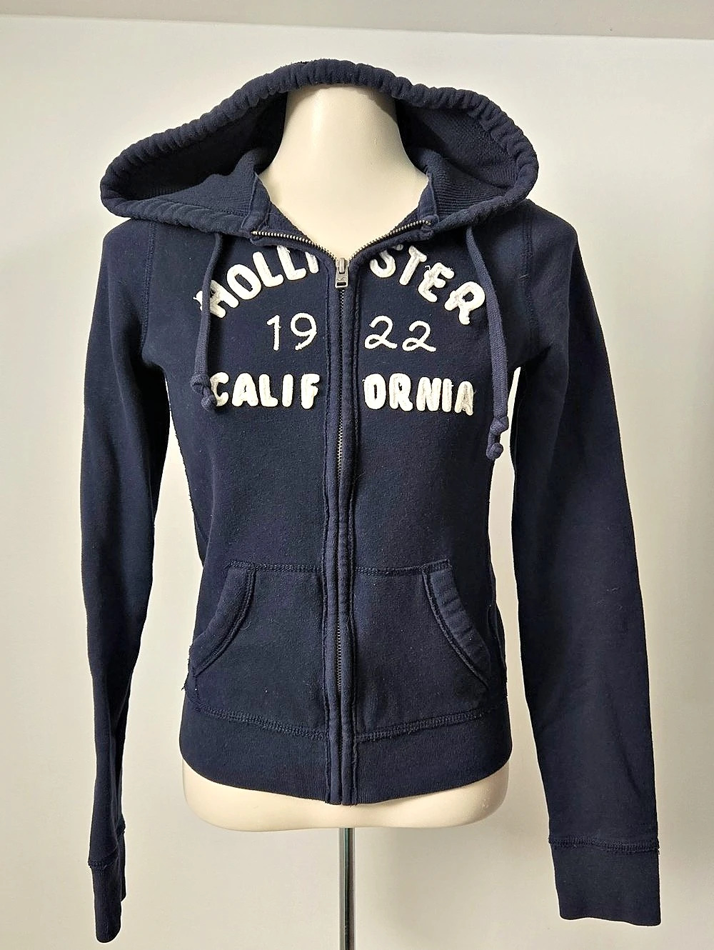 Hollister California 1922 Graphic Zip Hoodie Size Small